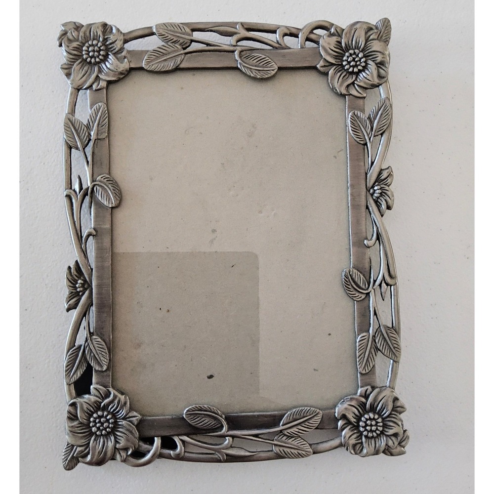 Vintage‎ Style Floral Metal Picture Frame Silver Tone Cottagecore Decor